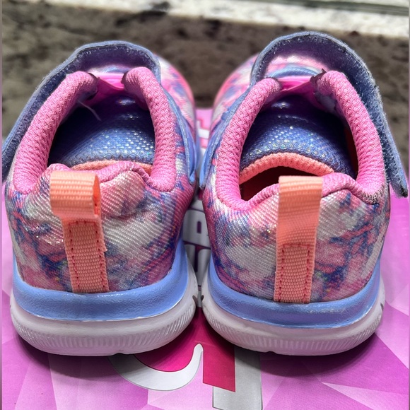 Skechers Sport Girls Blue Pink Clowdia Sneakers - Picture 4 of 8